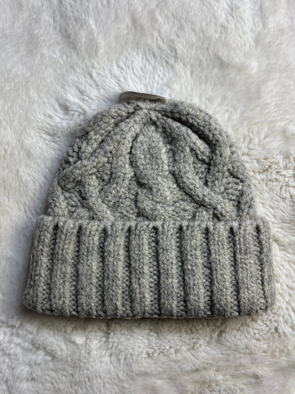 ☀️ American Eagle Gray Chunky Cable Knit Fold Over Cuffed Beanie Hat NWT